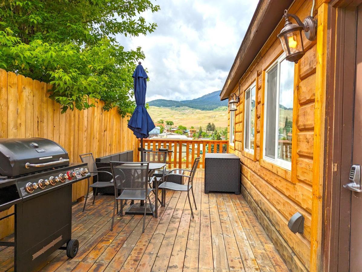 Yellowstone Treasure Guesthouses On The River Gardiner Eksteriør billede