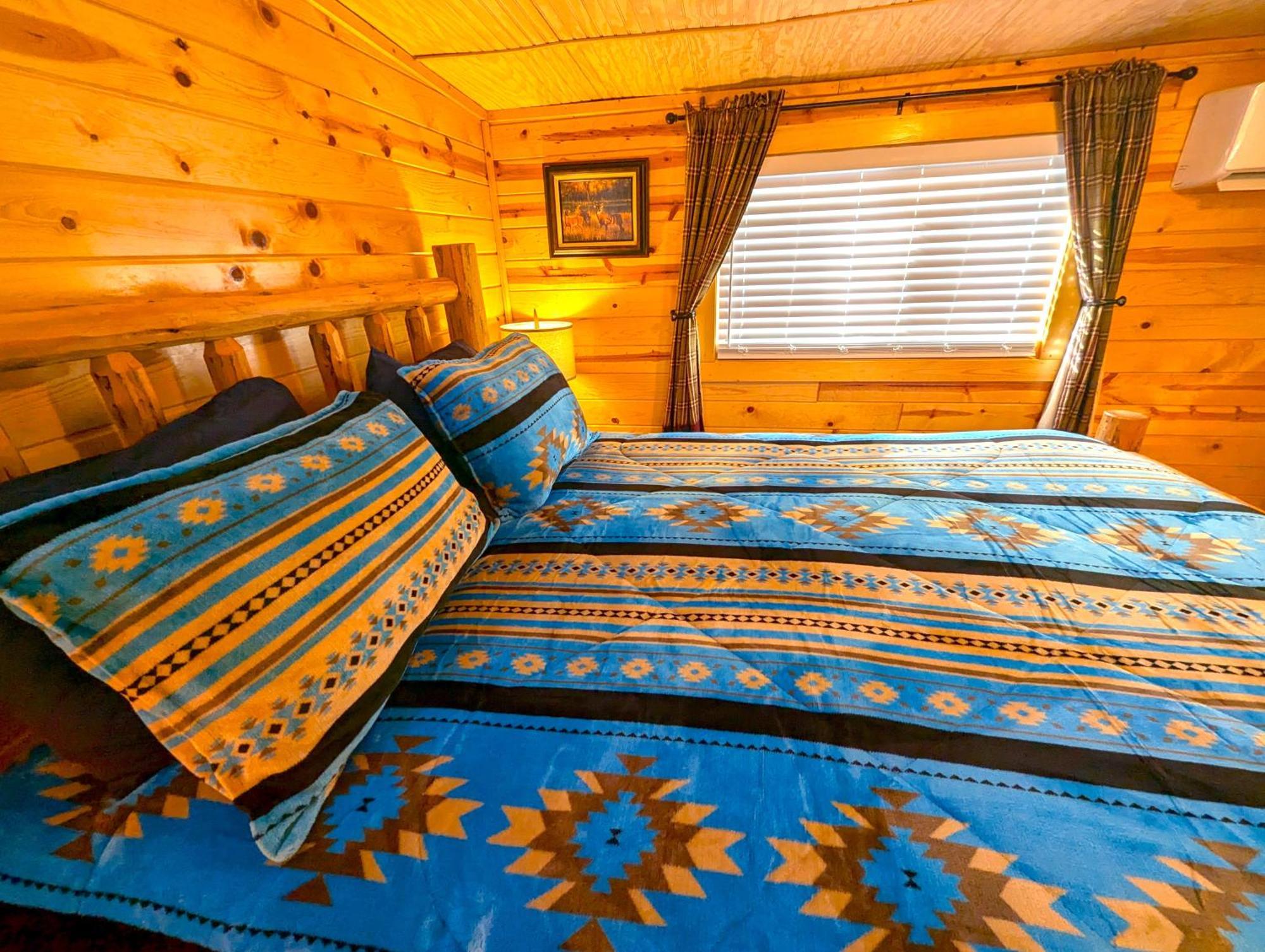 Yellowstone Treasure Guesthouses On The River Gardiner Eksteriør billede