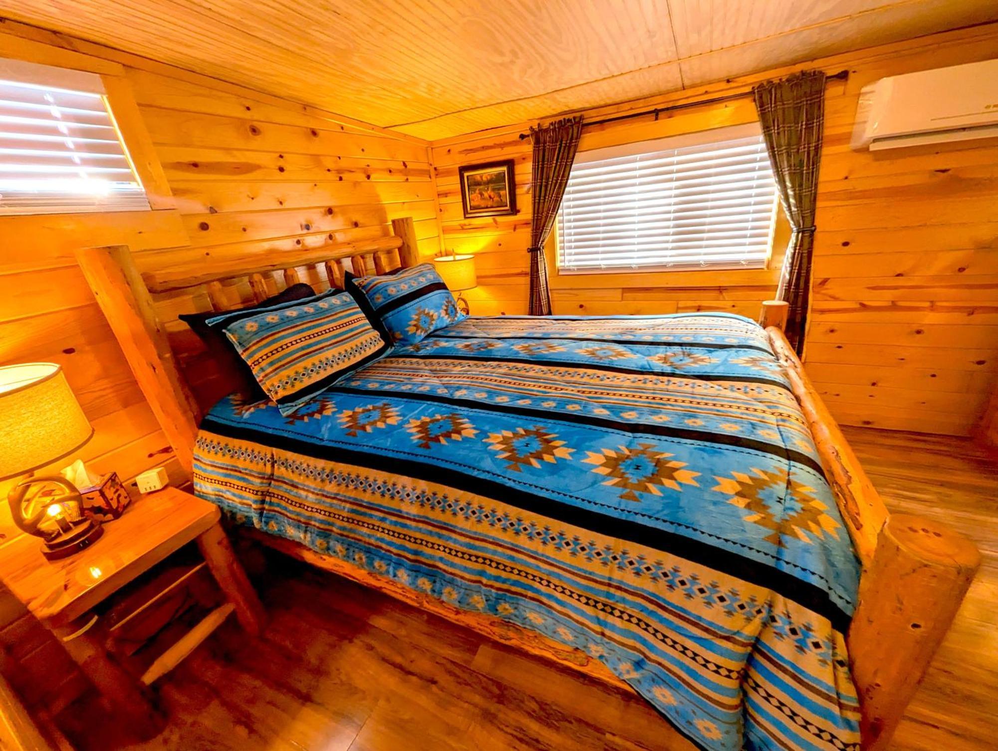 Yellowstone Treasure Guesthouses On The River Gardiner Eksteriør billede